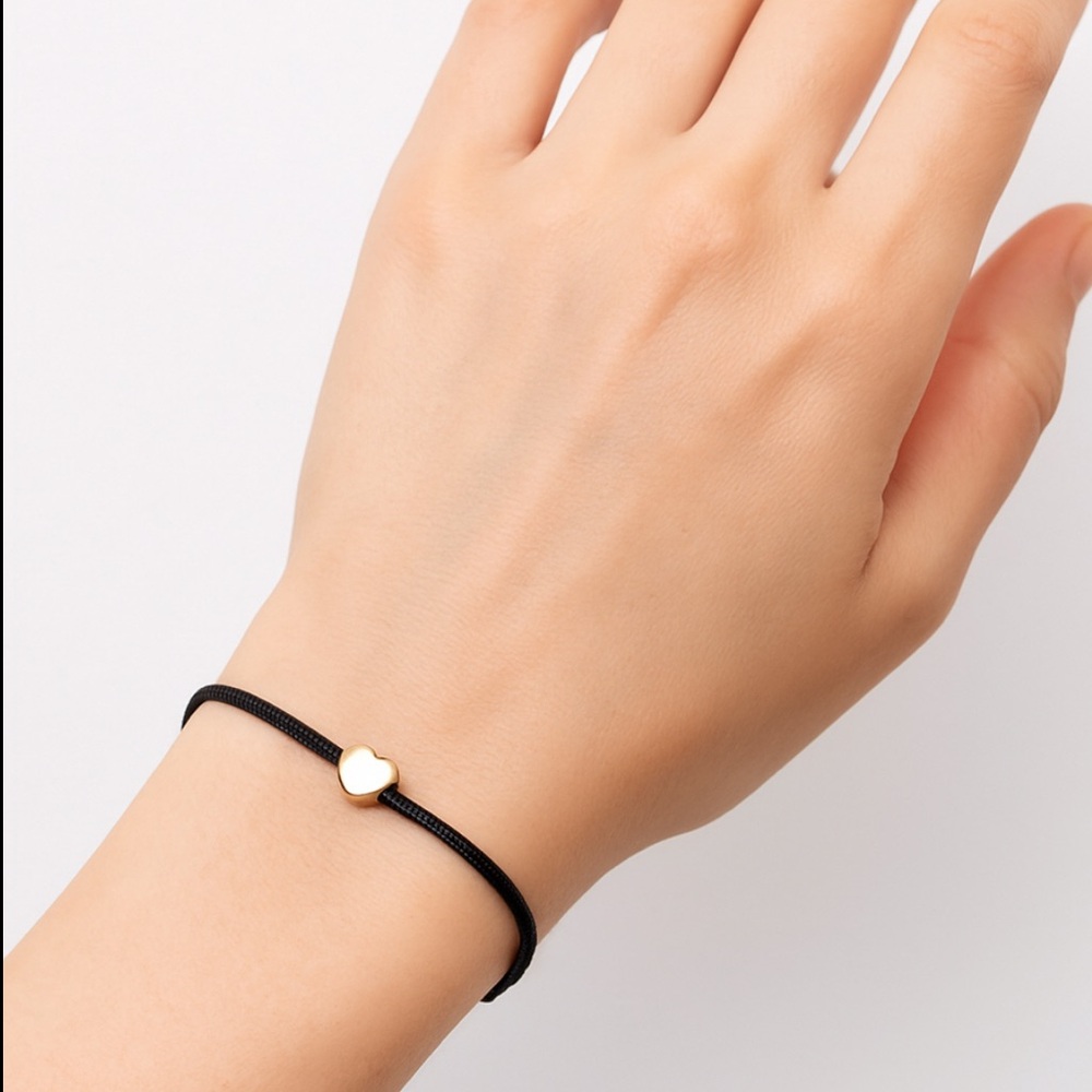 Chic Black Bracelet with Gold Heart Charm